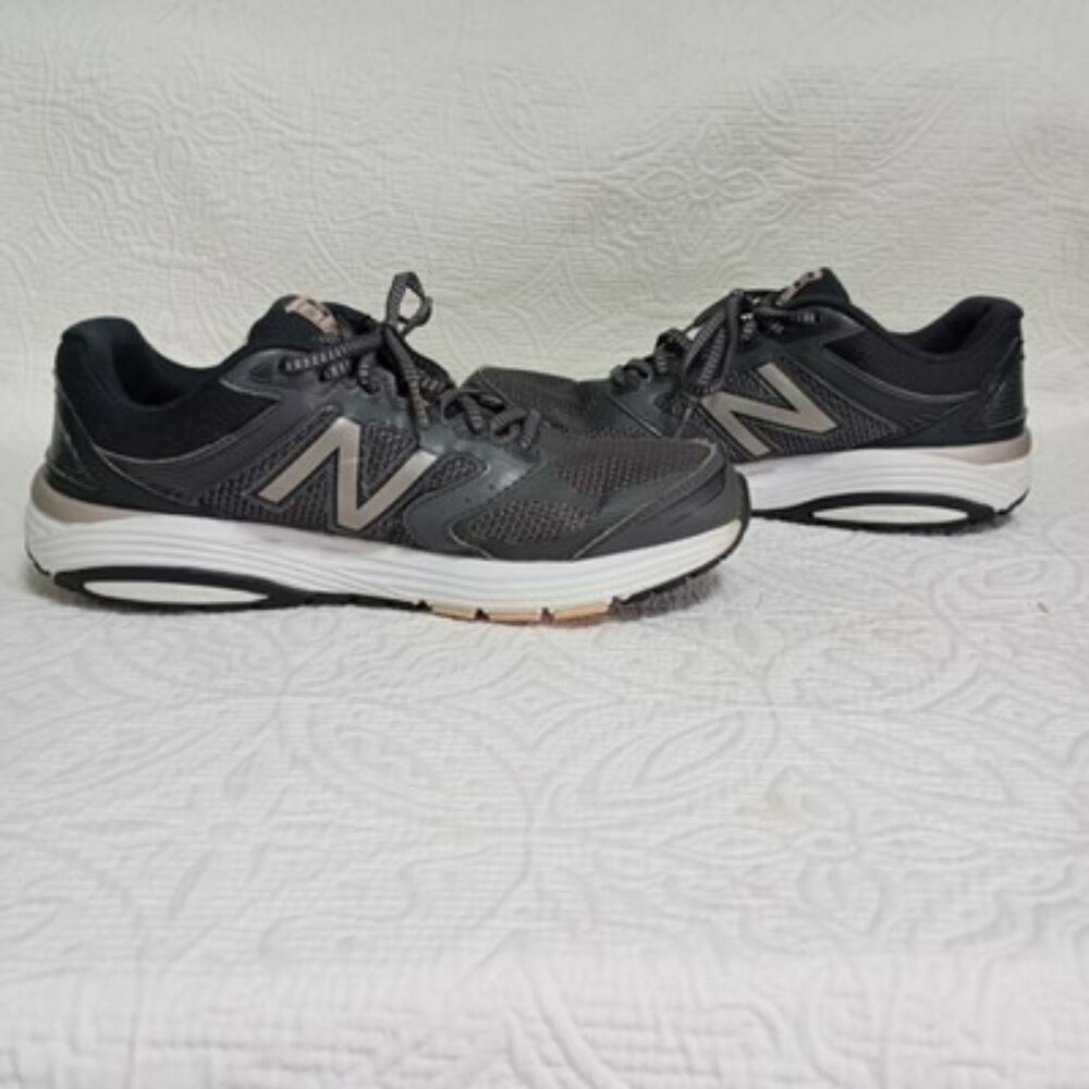 New Balance Womens 560v7 Running Shoes Size 9.5 B